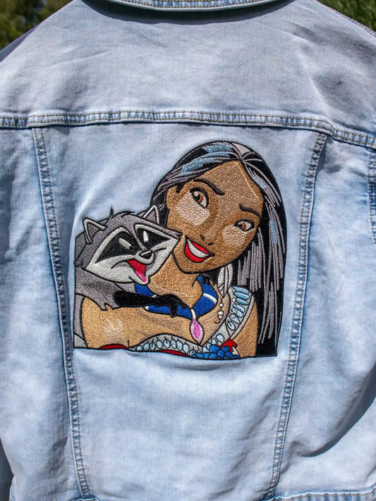 Haft Pocahontas – Między Naturą a Serduszkiem Szopa