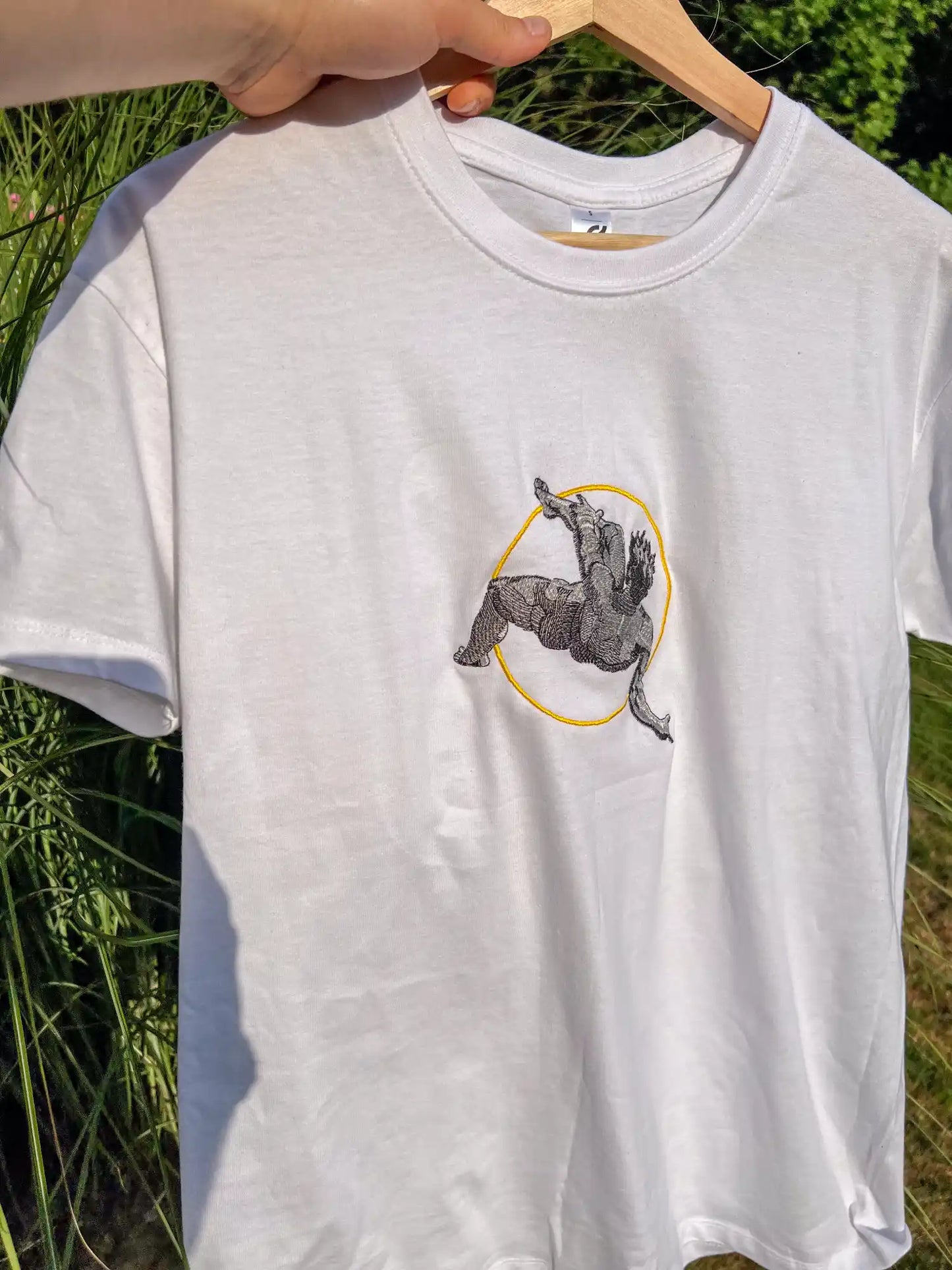 Haft przedstawiający "Upadek Ikara" - Zbyt Blisko Słońca